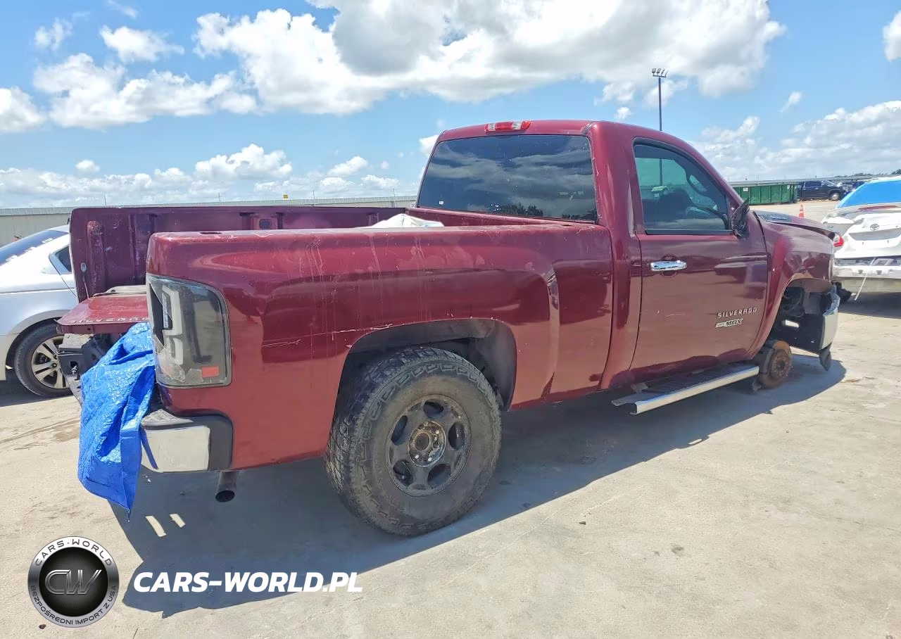 2013 Chevrolet Silverado VIN:1GCNCPEX8DZ398362 - 3