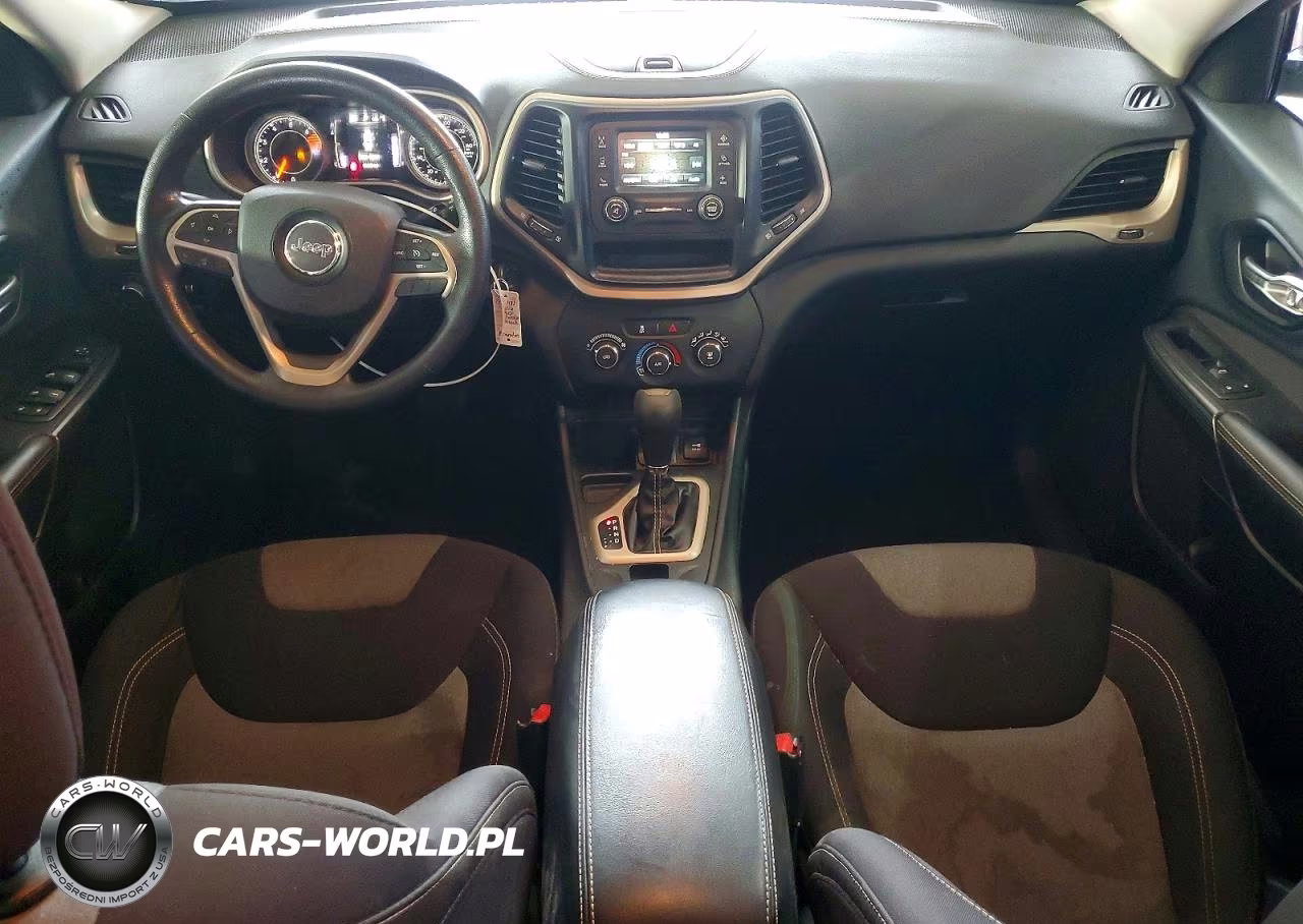 2016 Jeep Cherokee Sport VIN:1C4PJLAB6GW160470 - 8
