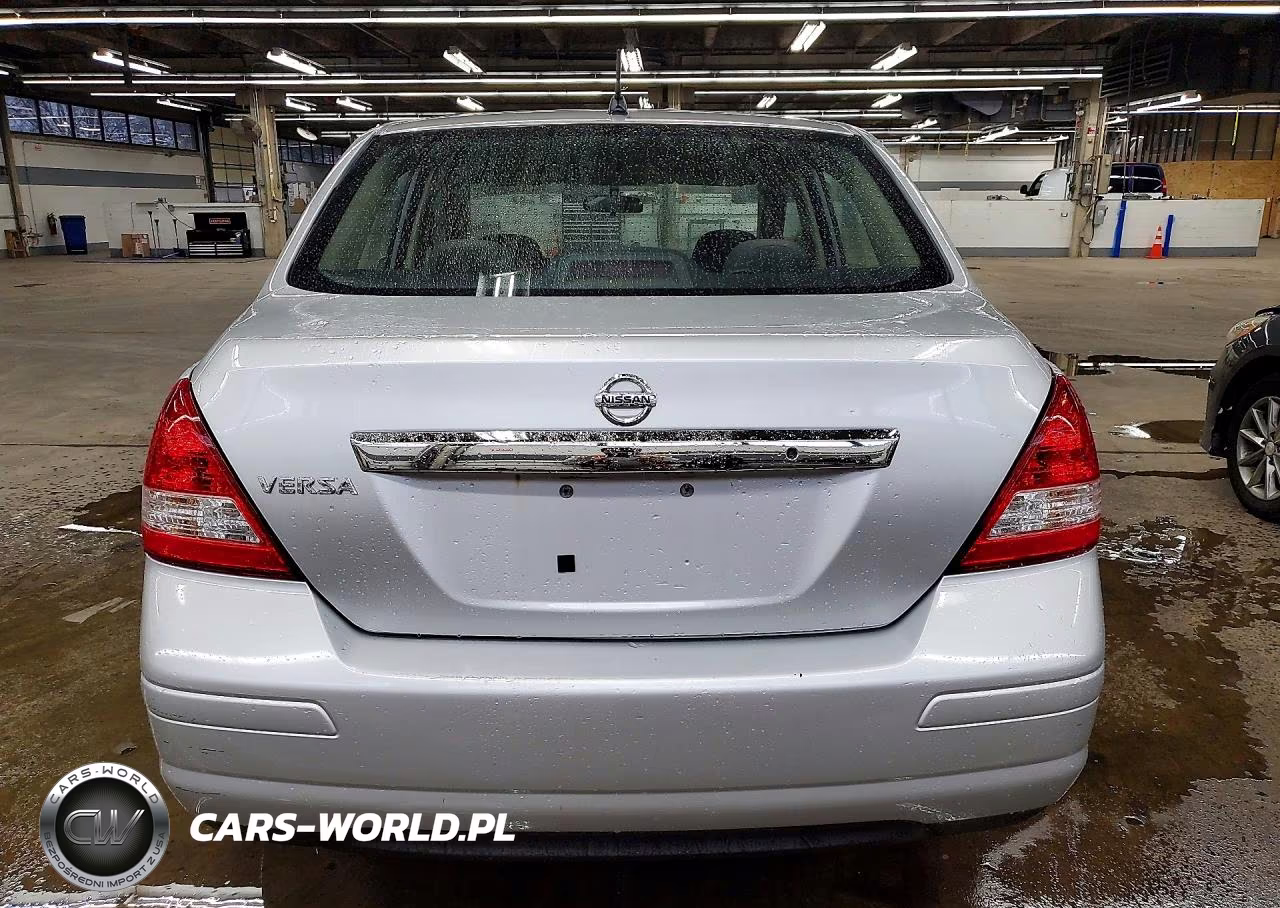 2010 Nissan Versa 1.8 S VIN:3N1BC1AP2AL413434 - 6