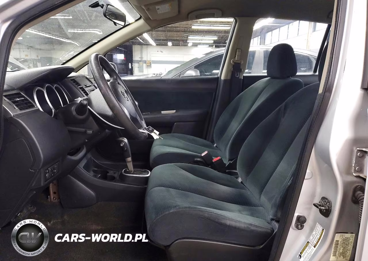 2010 Nissan Versa 1.8 S VIN:3N1BC1AP2AL413434 - 7