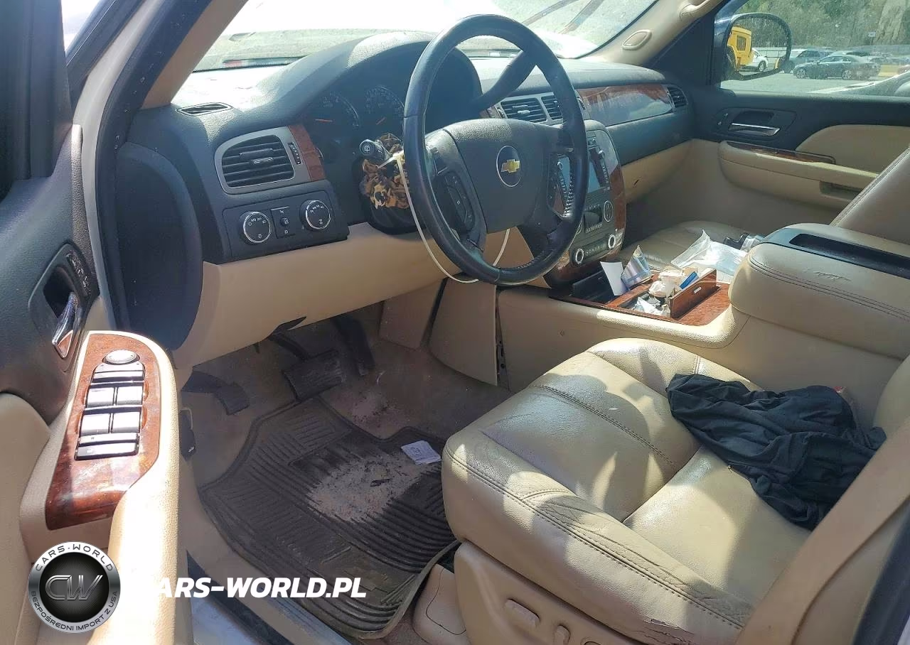2008 Chevrolet Tahoe K1500 VIN:1GNFK130X8J100500 - 8