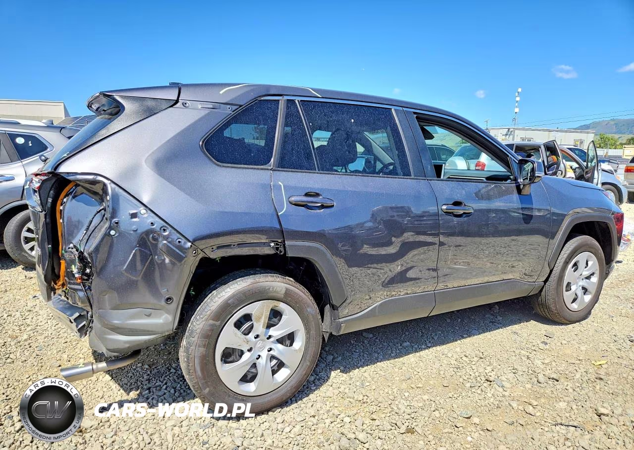 2025 Toyota Rav4 Le VIN:2T3K1RFV3SW437194 - 3
