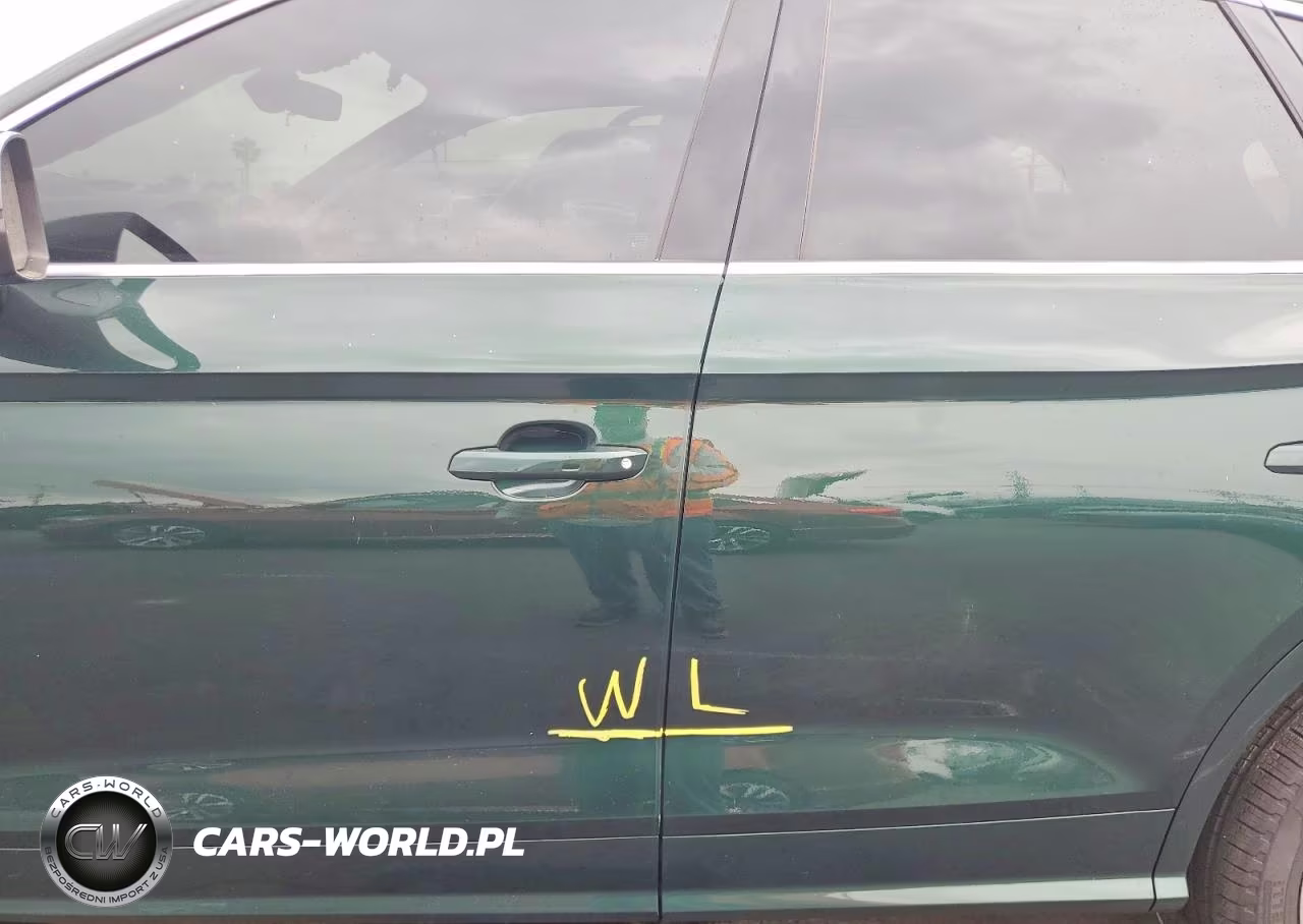 2020 Audi Q5 E Premium Plus VIN:WA1E2AFY1L2093410 - 13