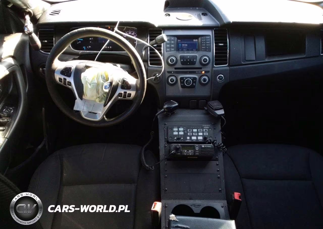 2018 Ford Taurus Police Interceptor VIN:1FAHP2MK3JG114739 - 8