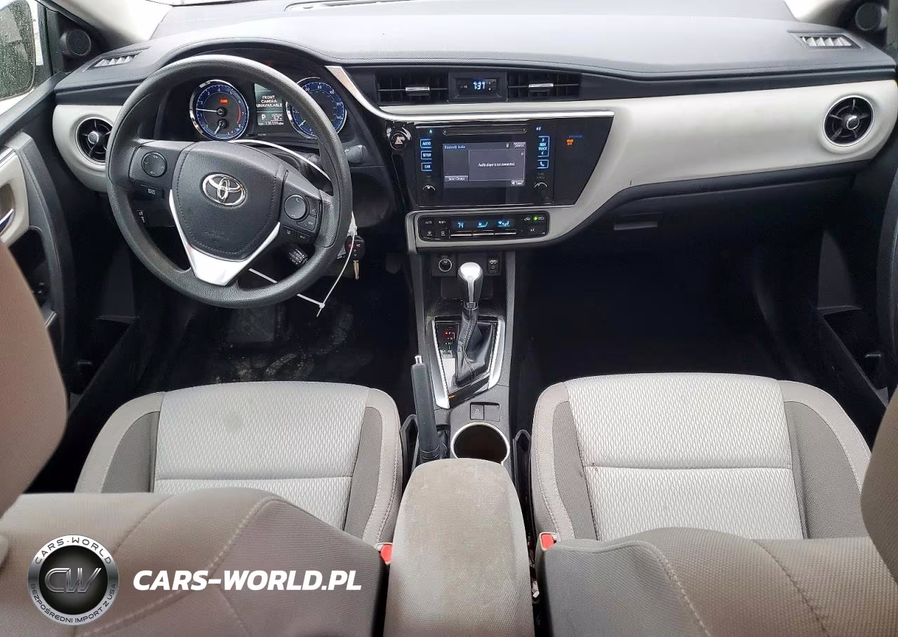 2018 Toyota Corolla Le VIN:5YFBURHE5JP742032 - 8