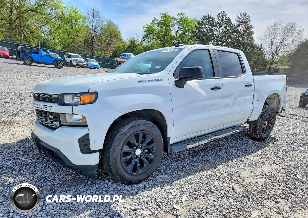 2021 Chevrolet Silverado K1500 Custom – zdjęcie 1 z 13