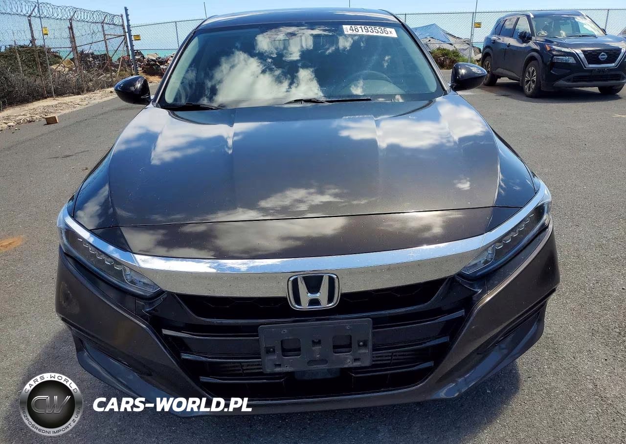 2018 Honda Accord Ex VIN:1HGCV1F4XJA082685 - 5
