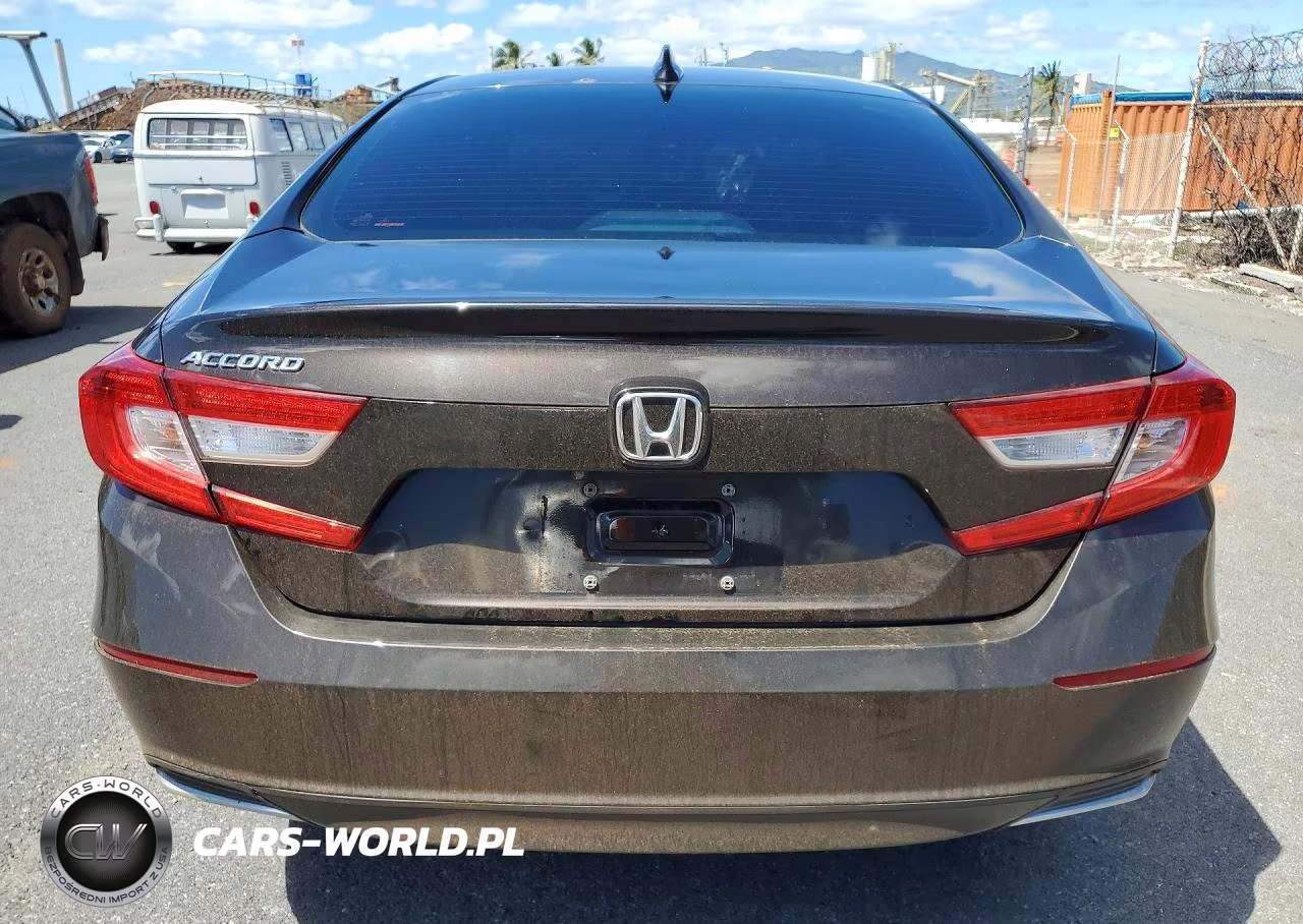 2018 Honda Accord Ex VIN:1HGCV1F4XJA082685 - 6