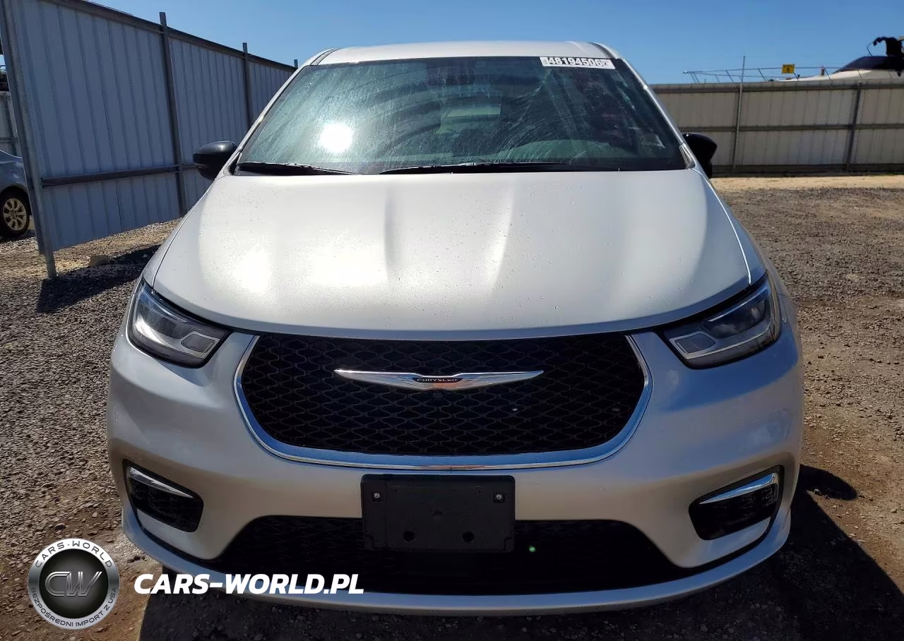 2026 Chrysler Pacifica Select VIN:2C4RC1BG0TR183036 - 5