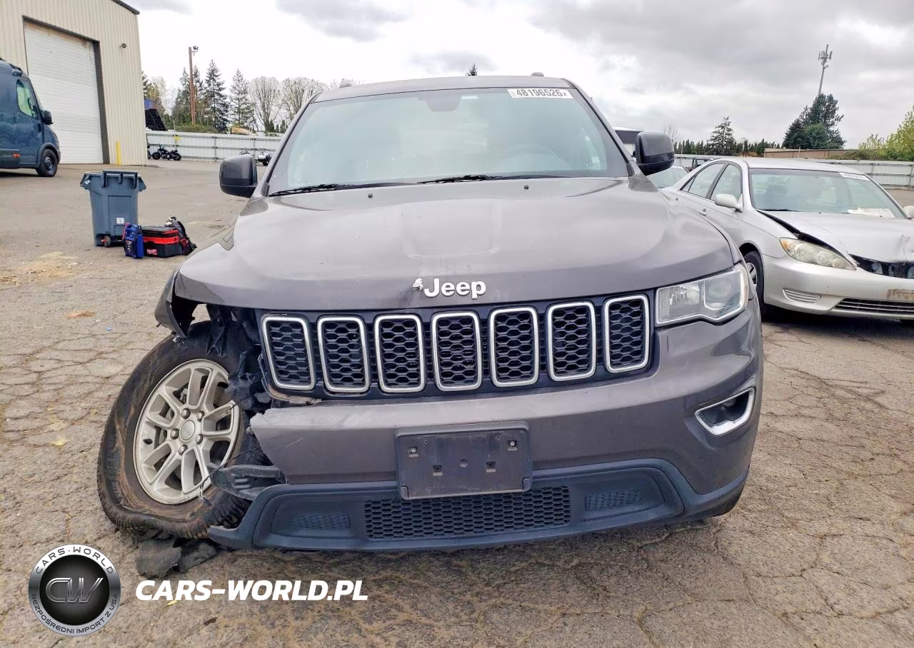 2018 Jeep Grand Cherokee Laredo VIN:1C4RJFAG1JC278151 - 5