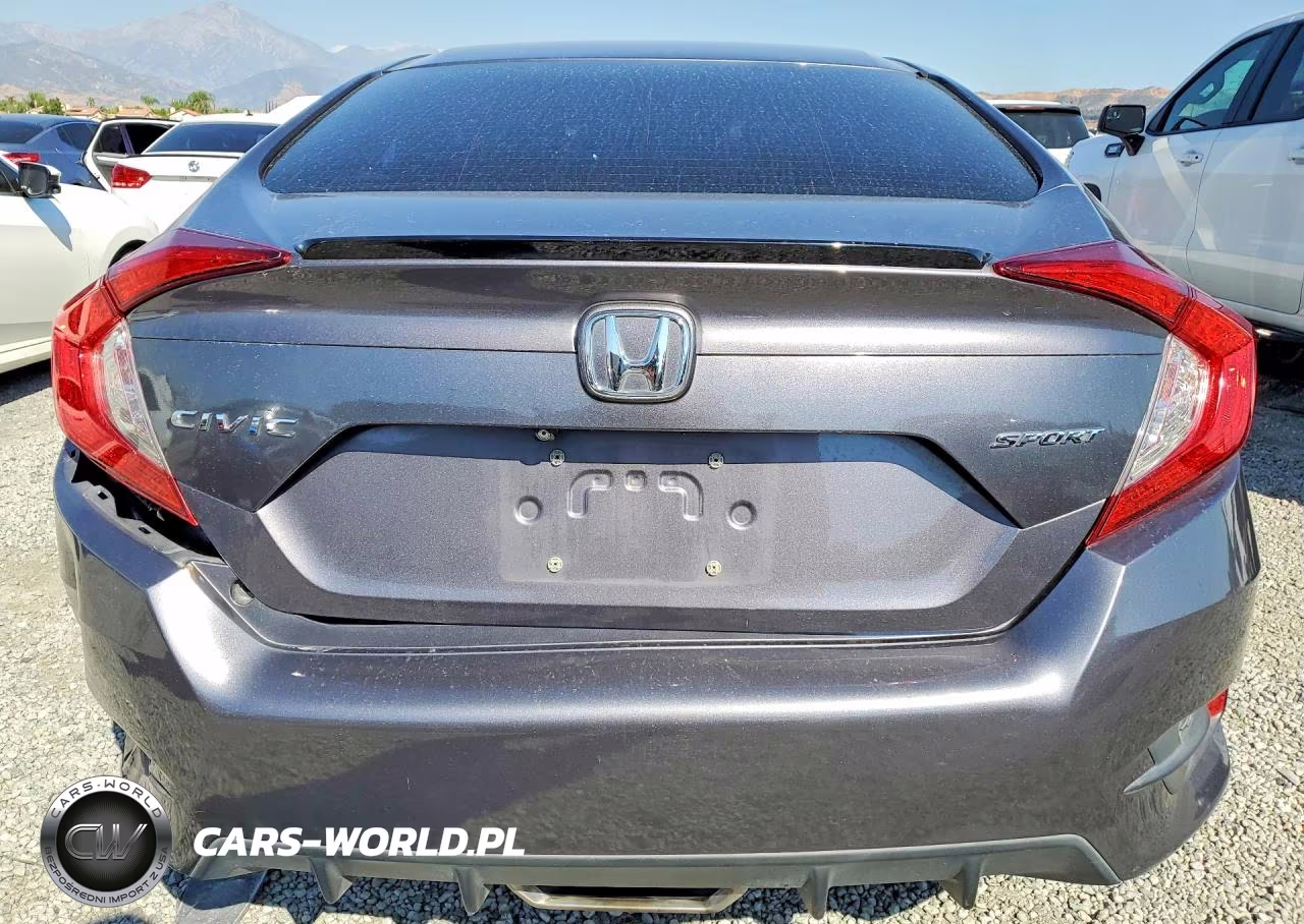 2020 Honda Civic Sport VIN:19XFC2F88LE208875 - 6