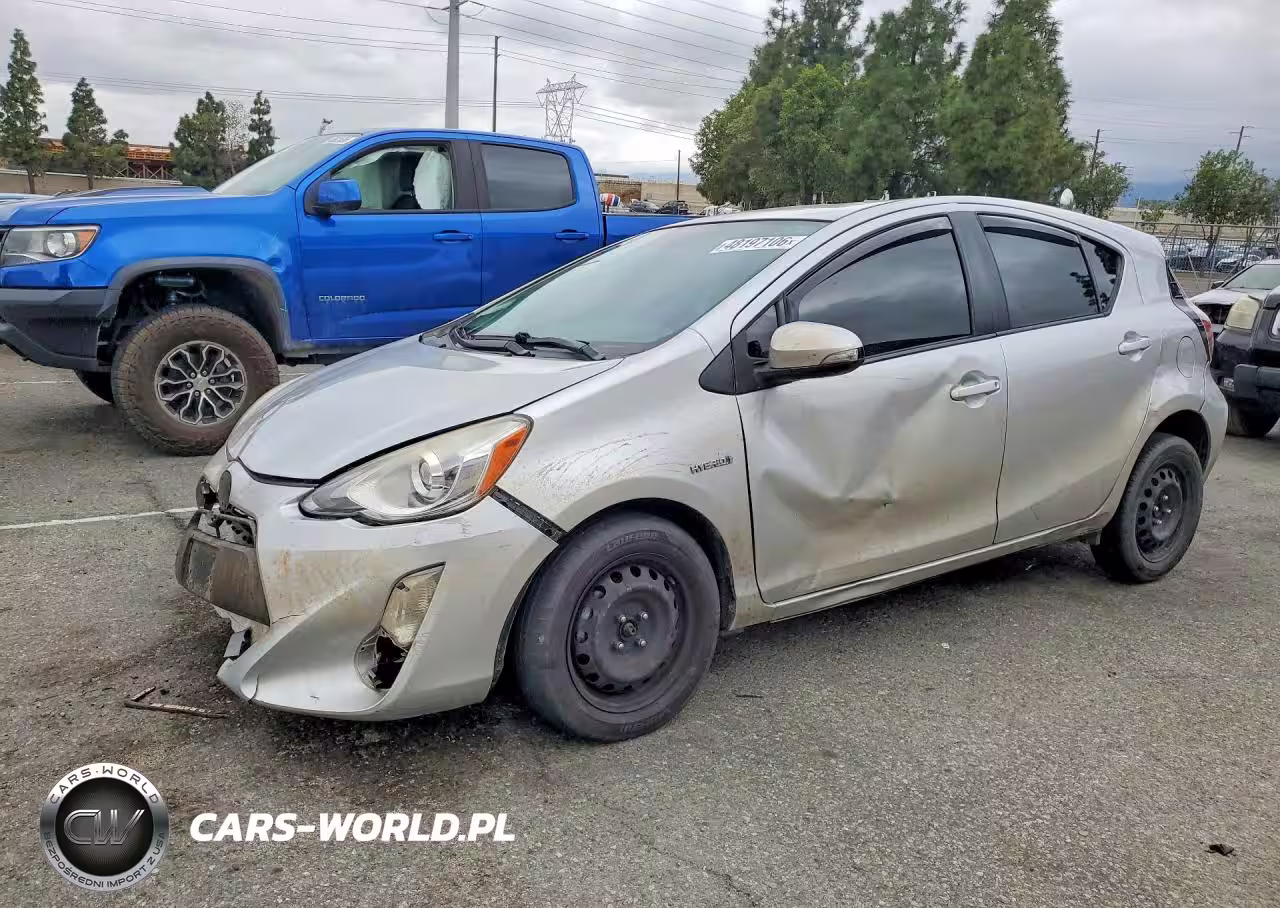 2016 Toyota Prius C One