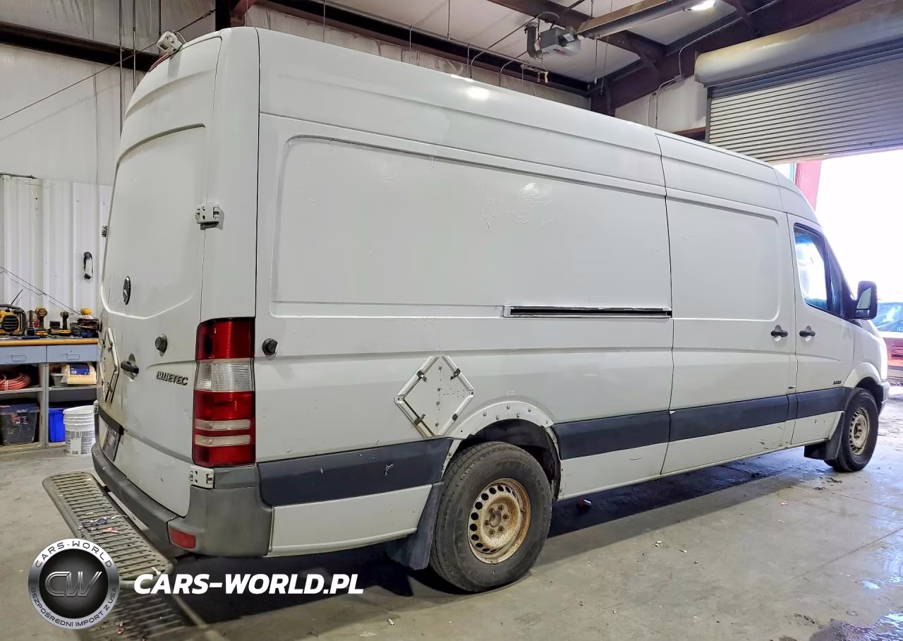 2012 Mercedes Benz Sprinter 2500 Delivery Van VIN:WD3PE8CB5C5691460 - 3