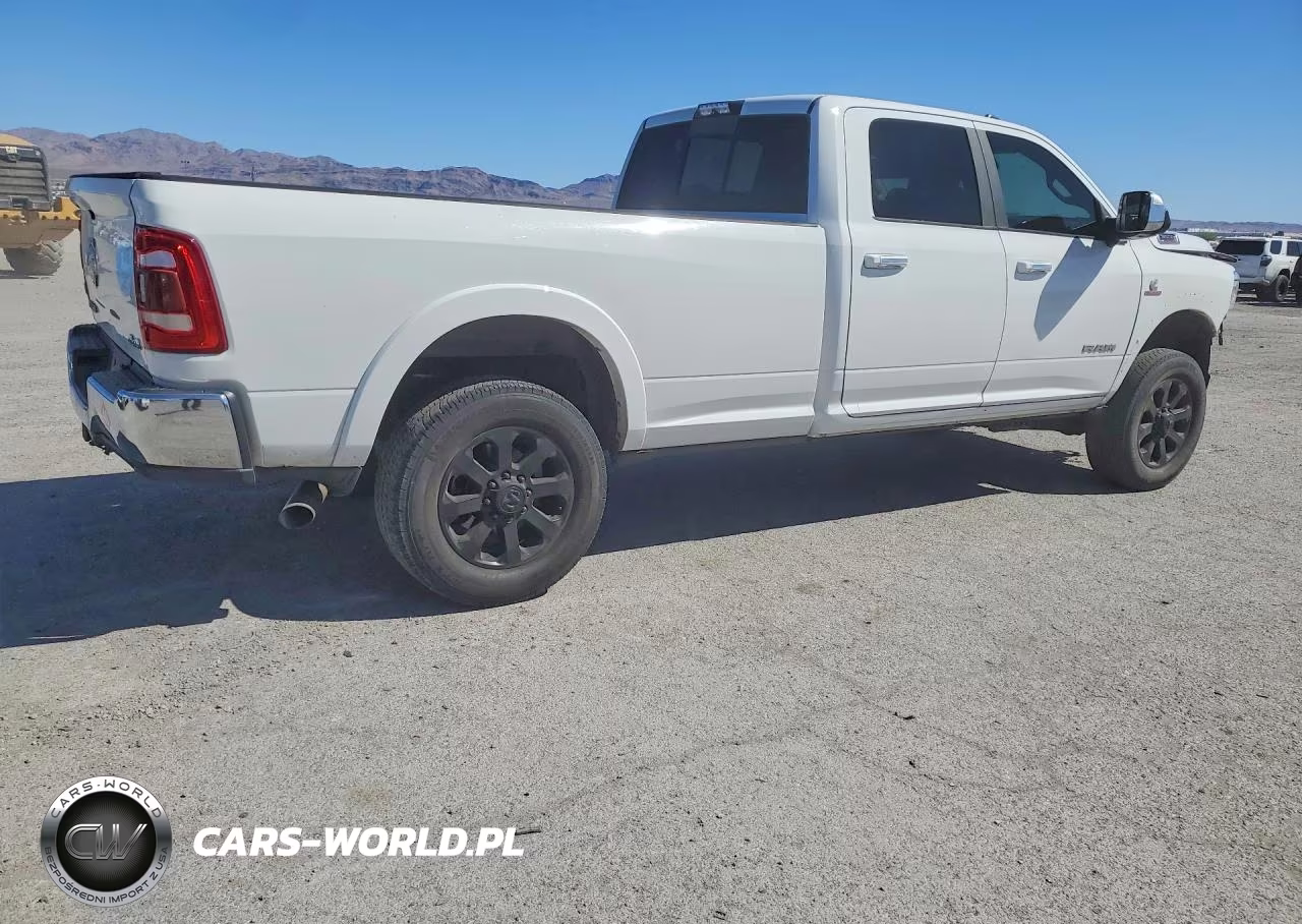 2019 Ram 3500 Laramie VIN:3C63R3JL5KG715763 - 3