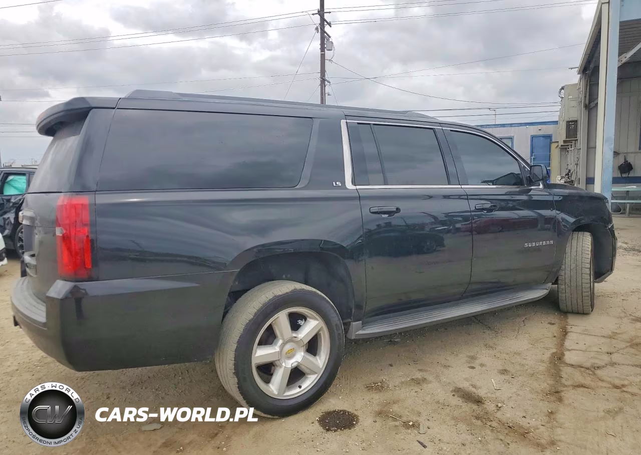 2015 Chevrolet Suburban C1500 Ls VIN:1GNSCHKC3FR711046 - 3