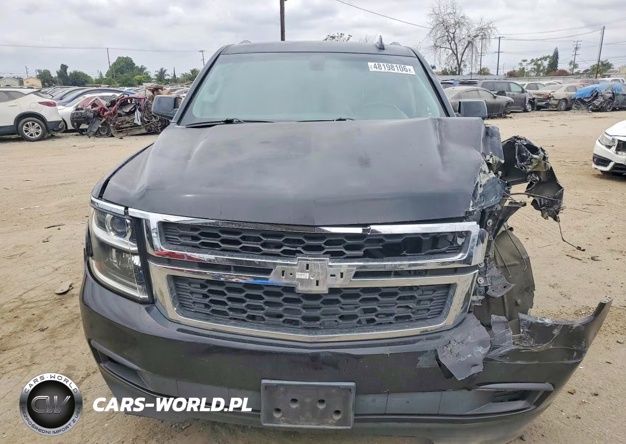 2015 Chevrolet Suburban C1500 Ls VIN:1GNSCHKC3FR711046 - 5