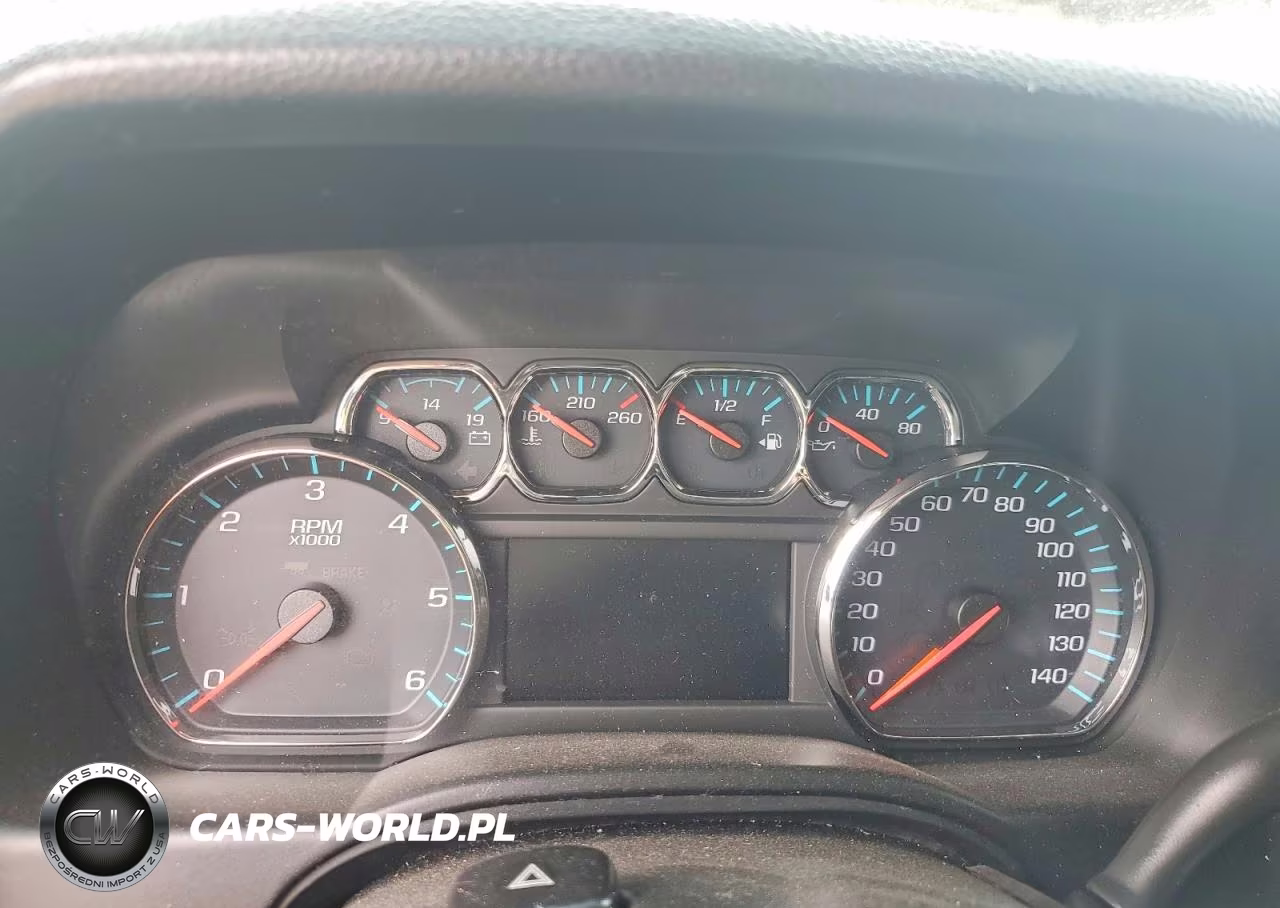 2015 Chevrolet Suburban C1500 Ls VIN:1GNSCHKC3FR711046 - 9
