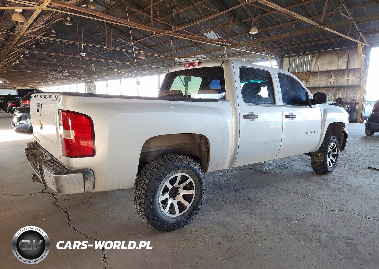 2011 Chevrolet Silverado C1500 Lt VIN:3GCPCSEA7BG156747 - 3