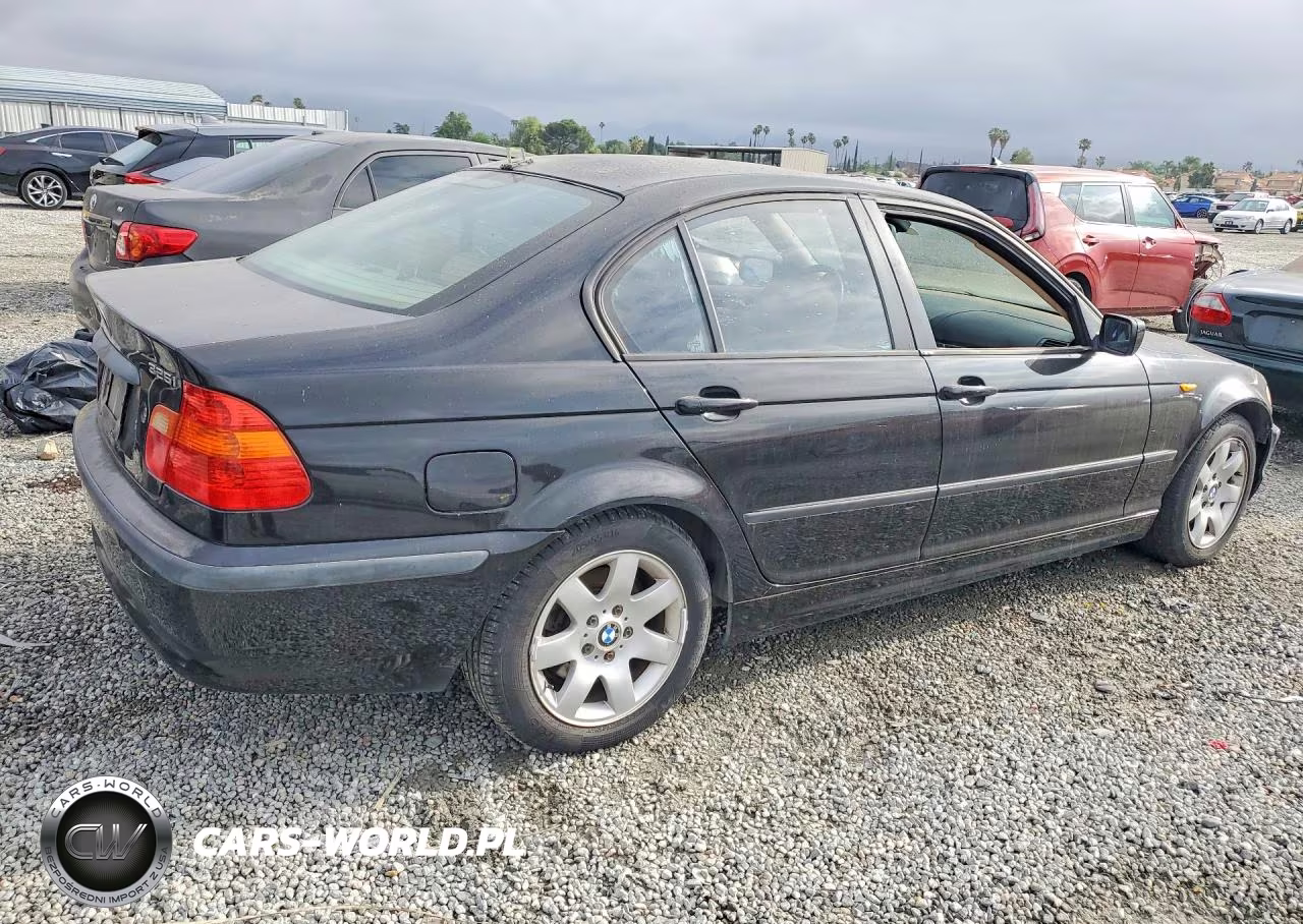 2005 BMW 325 I VIN:WBAEV33415KW20520 - 3
