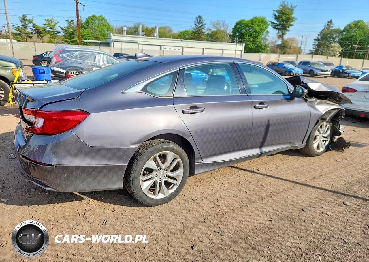 2018 Honda Accord Lx VIN:1HGCV1F17JA243452 - 3