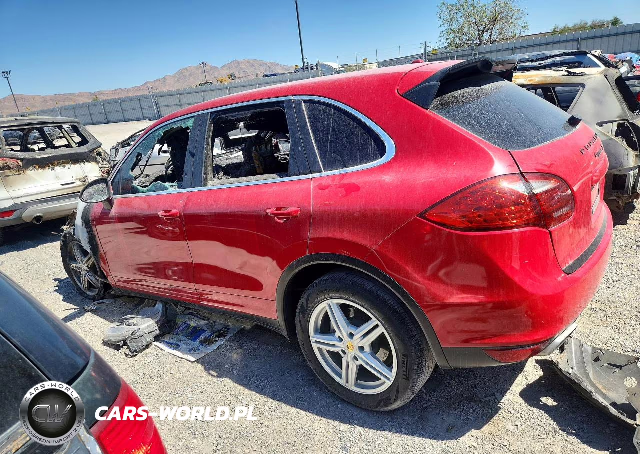 2014 Porsche Cayenne S Hybrid VIN:WP1AE2A26ELA50830 - 2