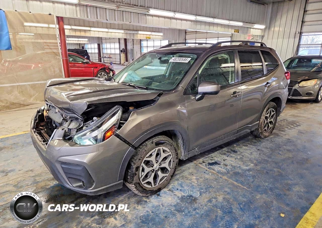 2019 Subaru Forester Premium – zdjęcie 1 z 13
