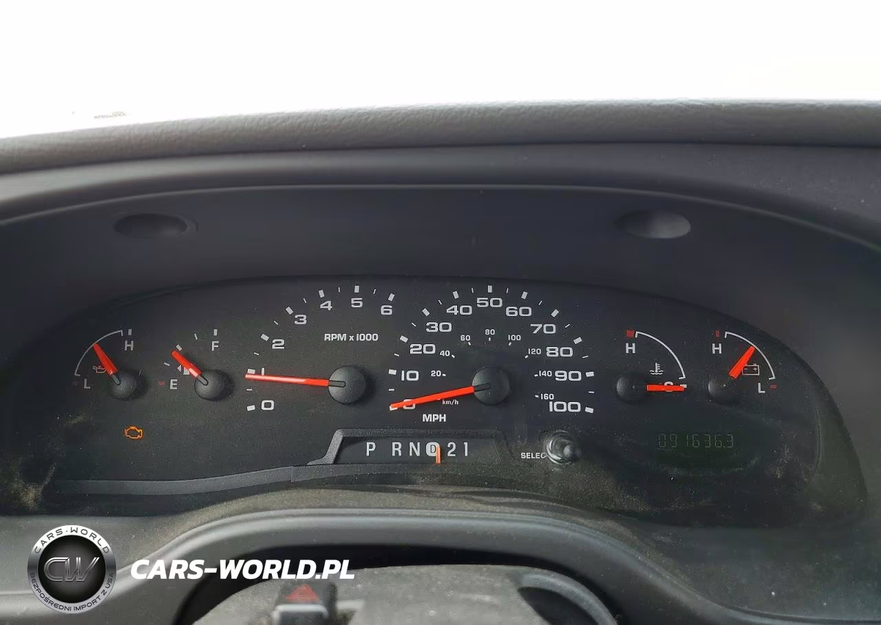 2004 Ford Econoline E250 Van VIN:1FDNE24L84HA08860 - 9