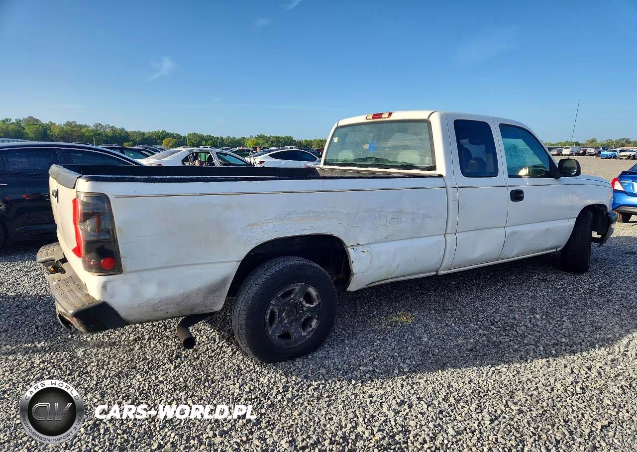 2004 Chevrolet Silverado C1500 VIN:1GCEC19V04E373114 - 3