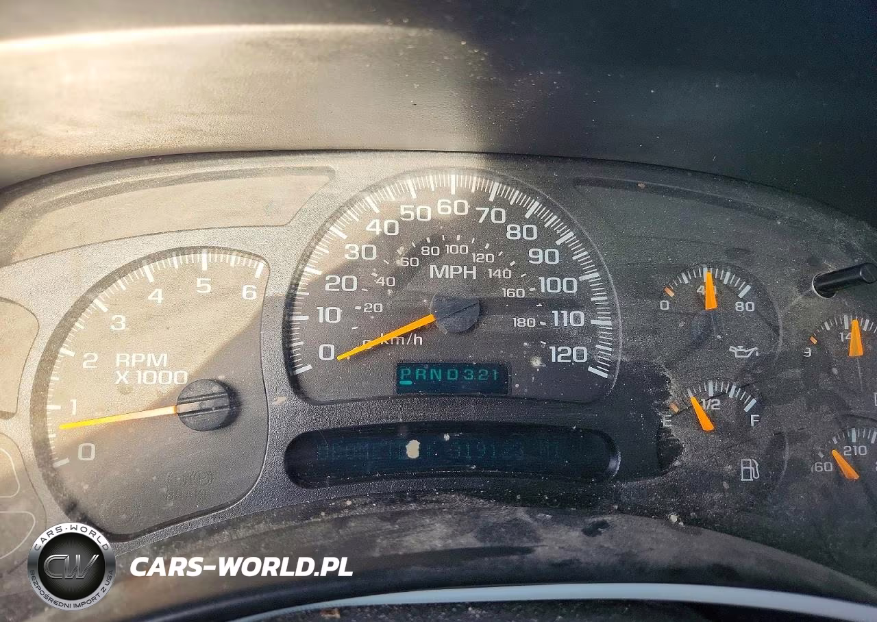 2004 Chevrolet Silverado C1500 VIN:1GCEC19V04E373114 - 9