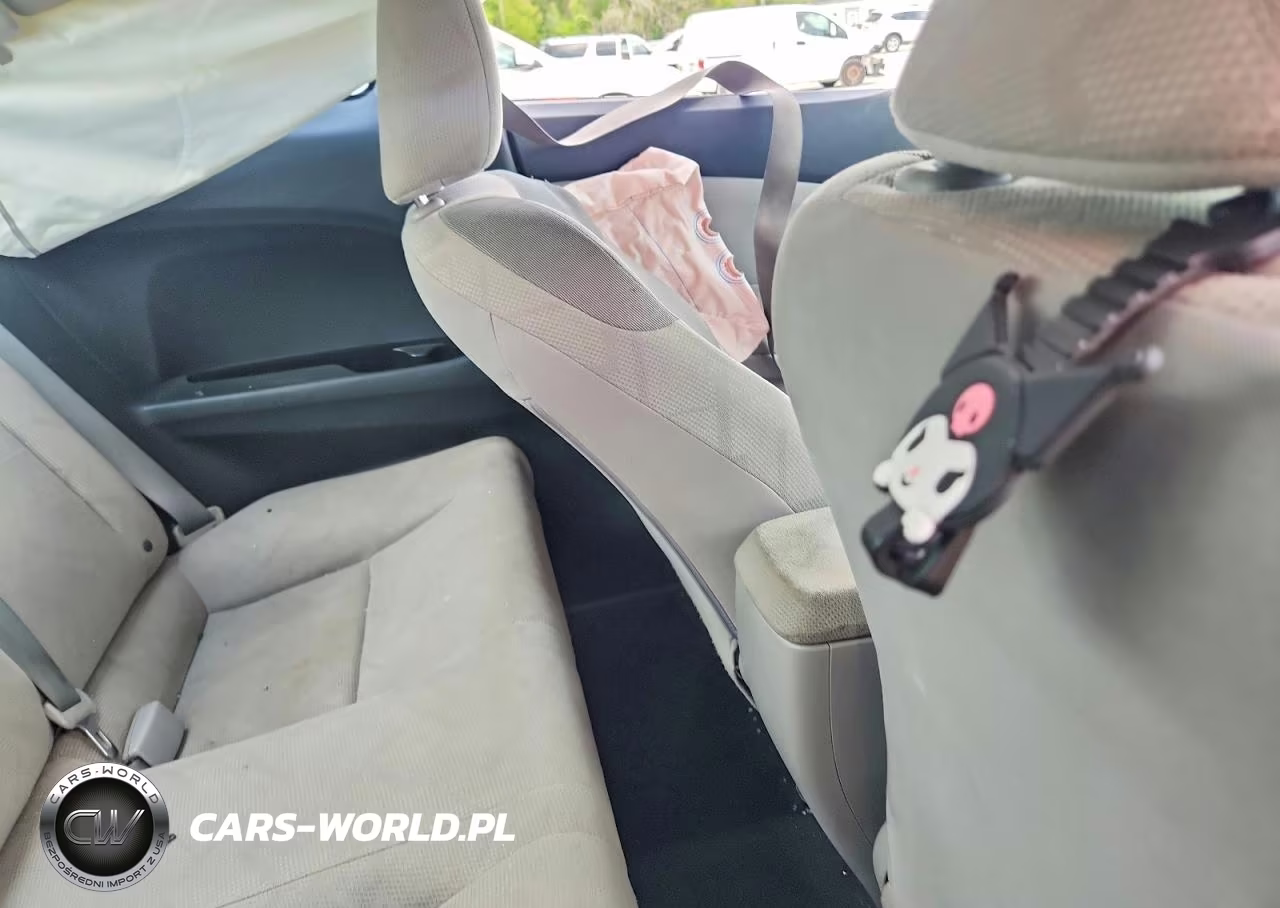 2012 Honda Civic Lx VIN:2HGFG3B58CH549303 - 10