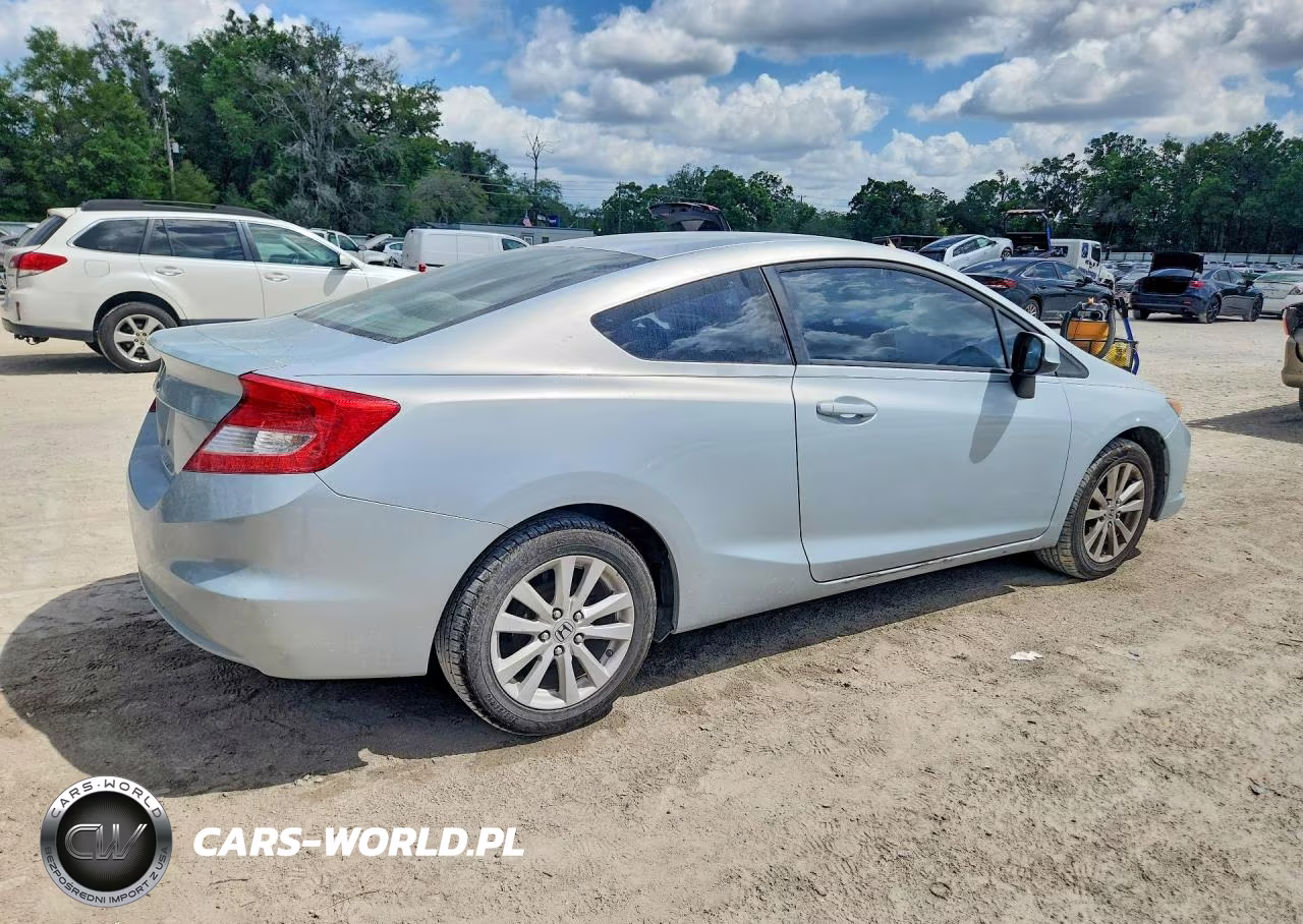 2012 Honda Civic Lx VIN:2HGFG3B58CH549303 - 3