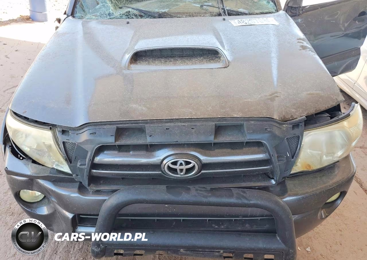 2011 Toyota Tacoma V6 VIN:3TMLU4EN8BM067863 - 11