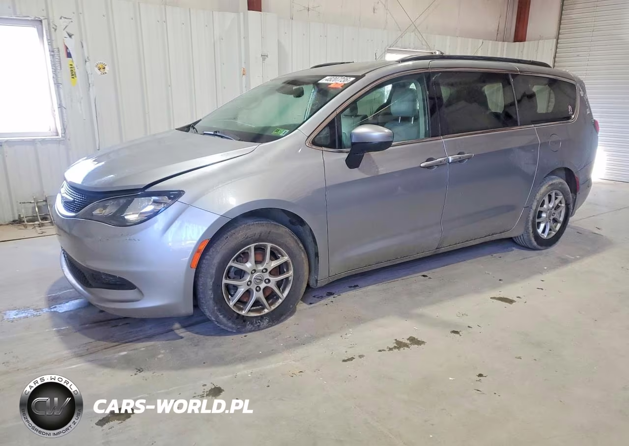 2021 Chrysler Voyager Lxi
