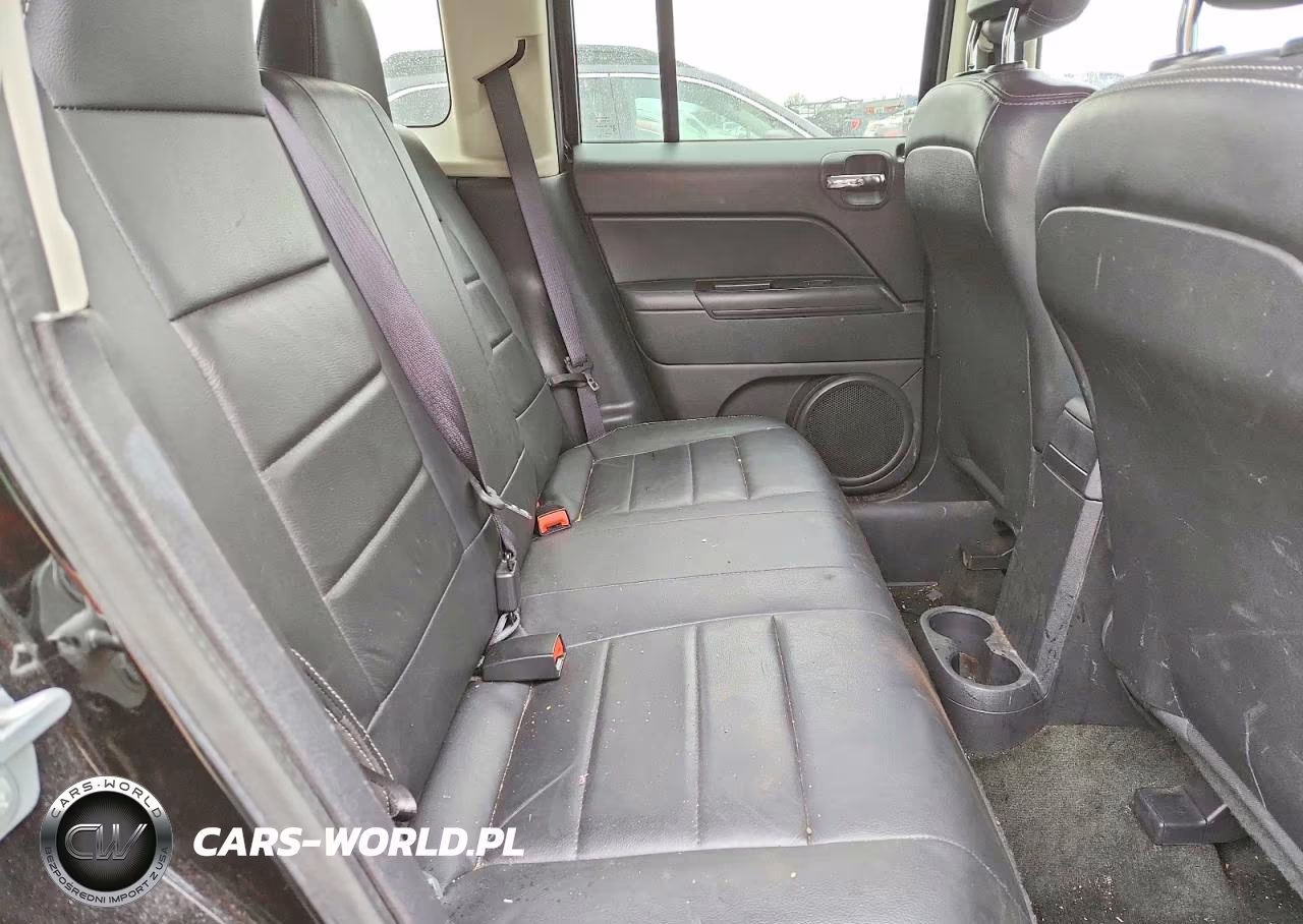 2017 Jeep Patriot Latitude VIN:1C4NJRFB3HD109721 - 10