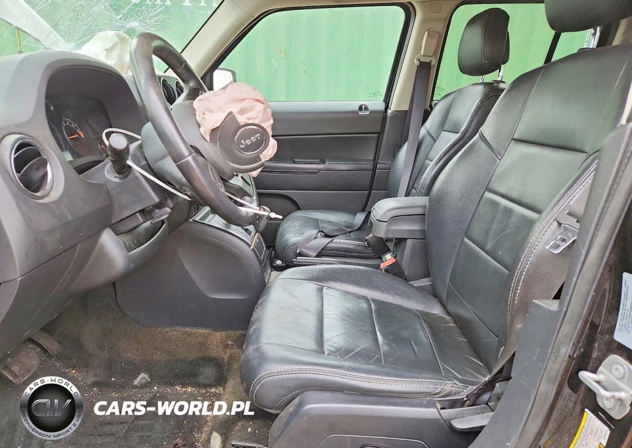 2017 Jeep Patriot Latitude VIN:1C4NJRFB3HD109721 - 7
