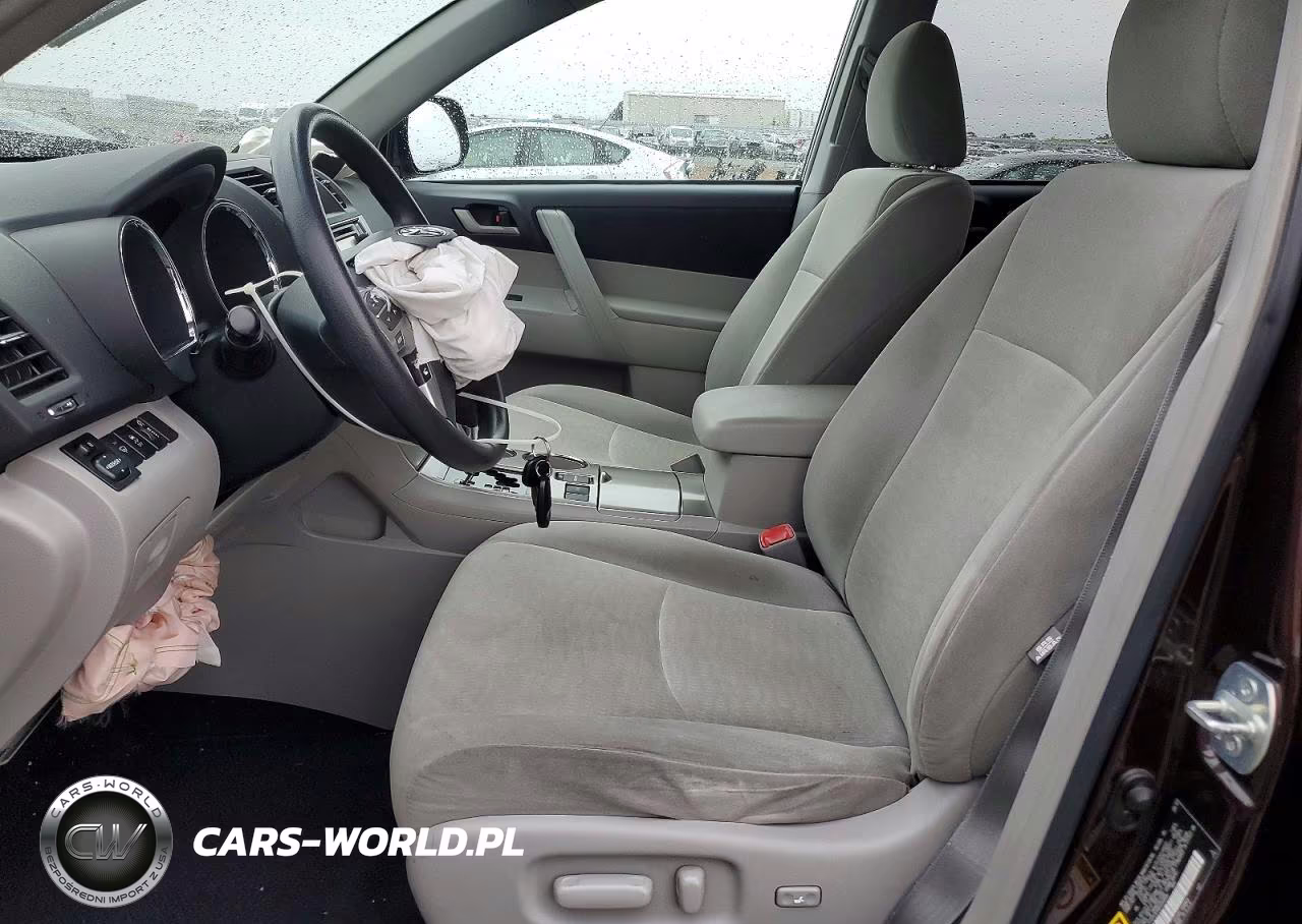 2013 Toyota Highlander Plus VIN:5TDZK3EH6DS090694 - 7