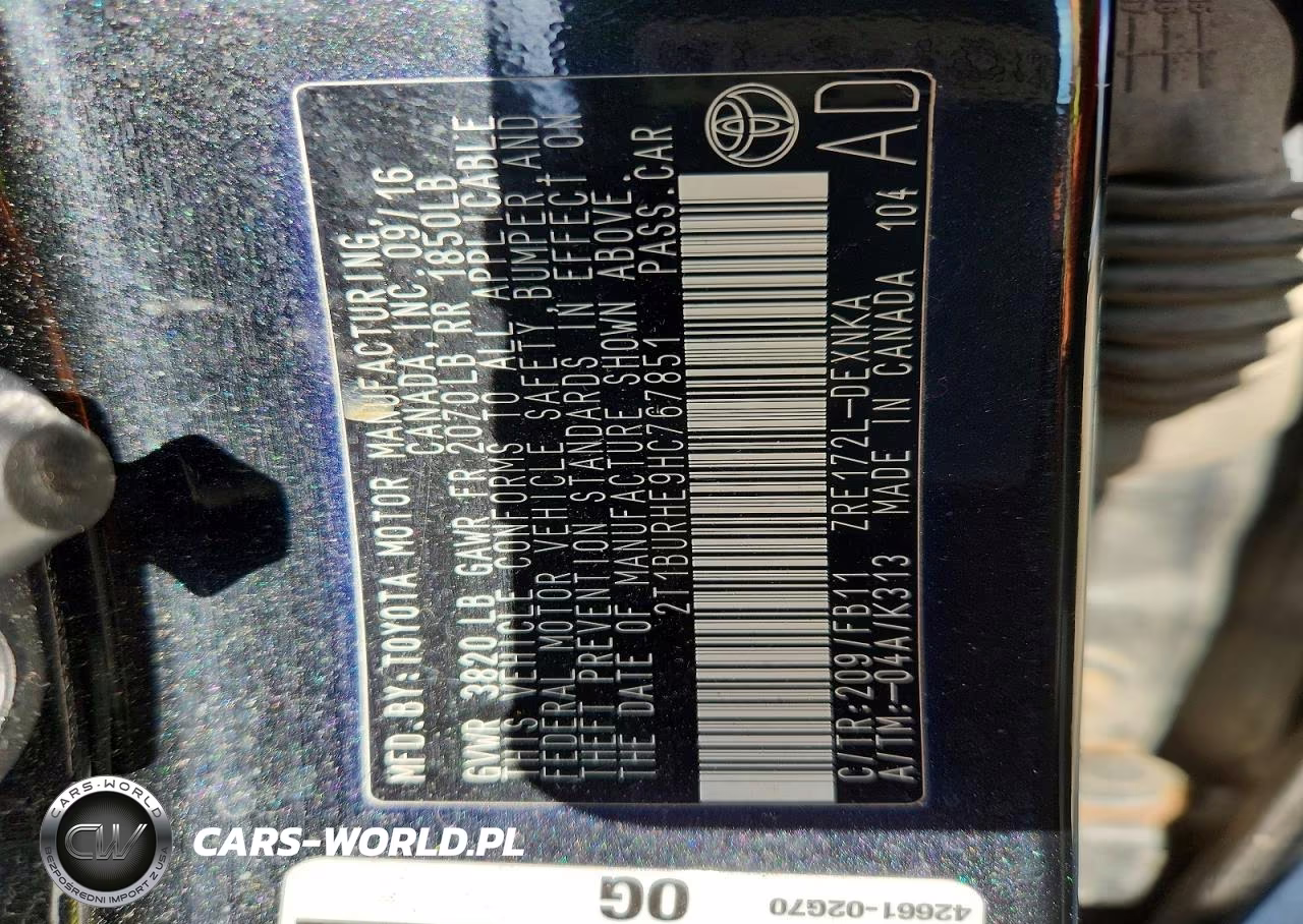 2017 Toyota Corolla Le VIN:2T1BURHE9HC767851 - 12