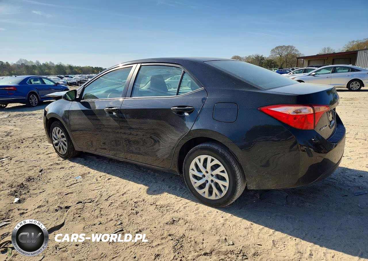 2017 Toyota Corolla Le VIN:2T1BURHE9HC767851 - 2
