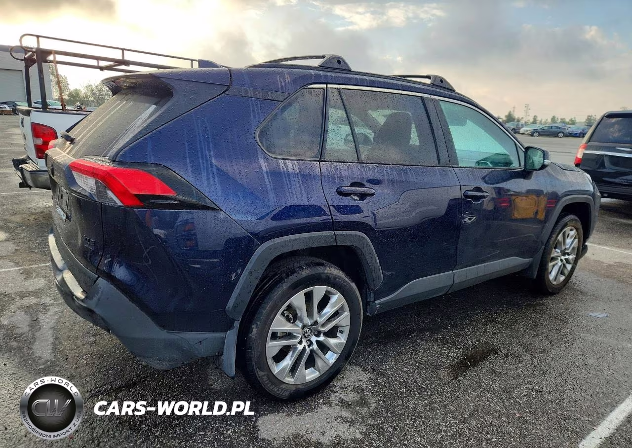 2025 Toyota Rav4 Xle Premium VIN:2T3A1RFV0SW573407 - 3