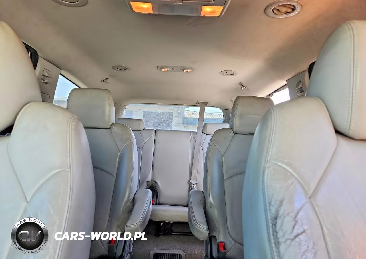 2011 Chevrolet Traverse Lt VIN:1GNKVJED5BJ331060 - 10