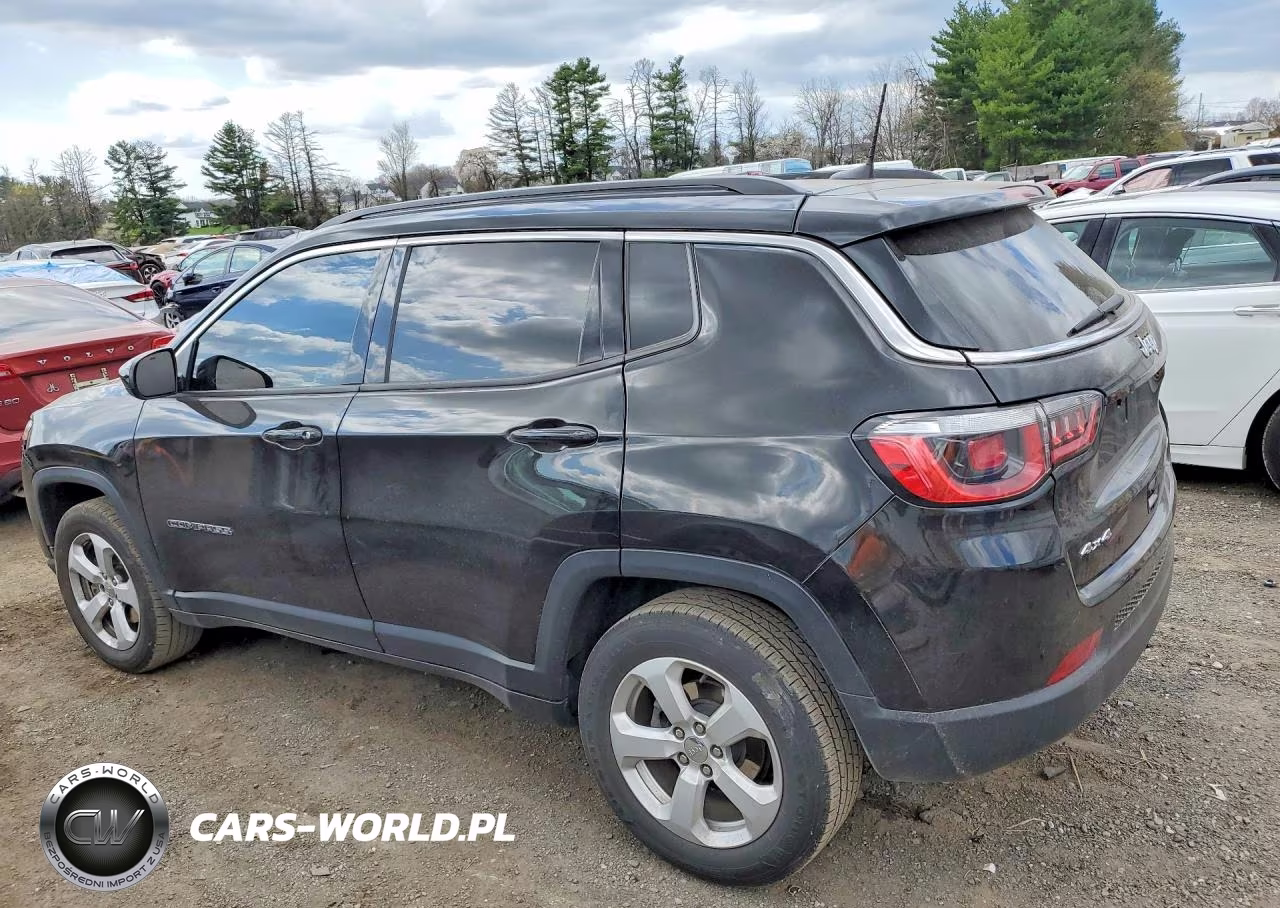 2020 Jeep Compass Latitude VIN:3C4NJDBB5LT129898 - 2