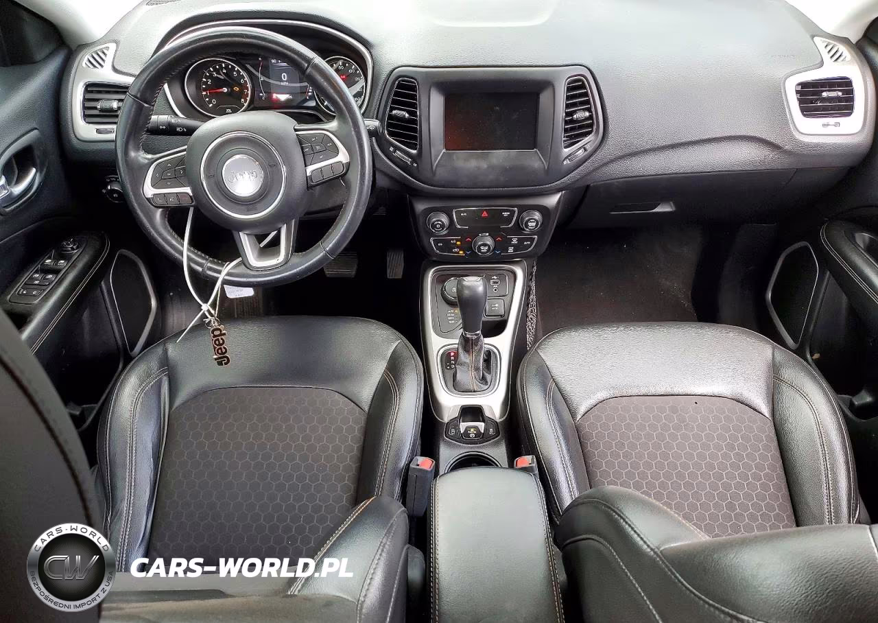 2020 Jeep Compass Latitude VIN:3C4NJDBB5LT129898 - 8
