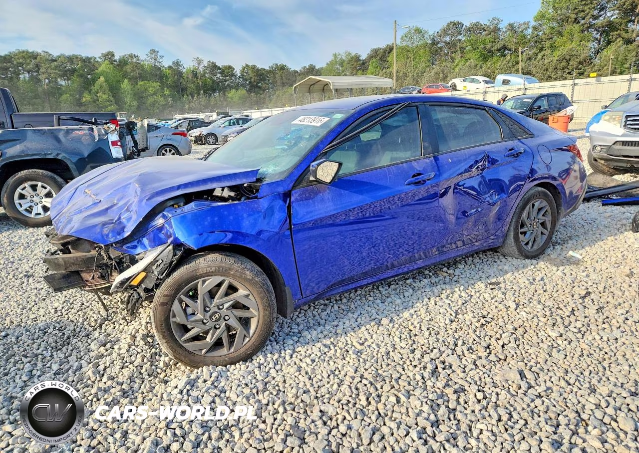 2024 Hyundai Elantra Sel – zdjęcie 1 z 13