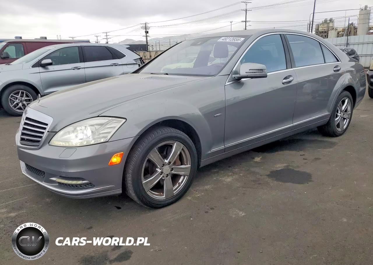 2012 Mercedes-Benz S 550