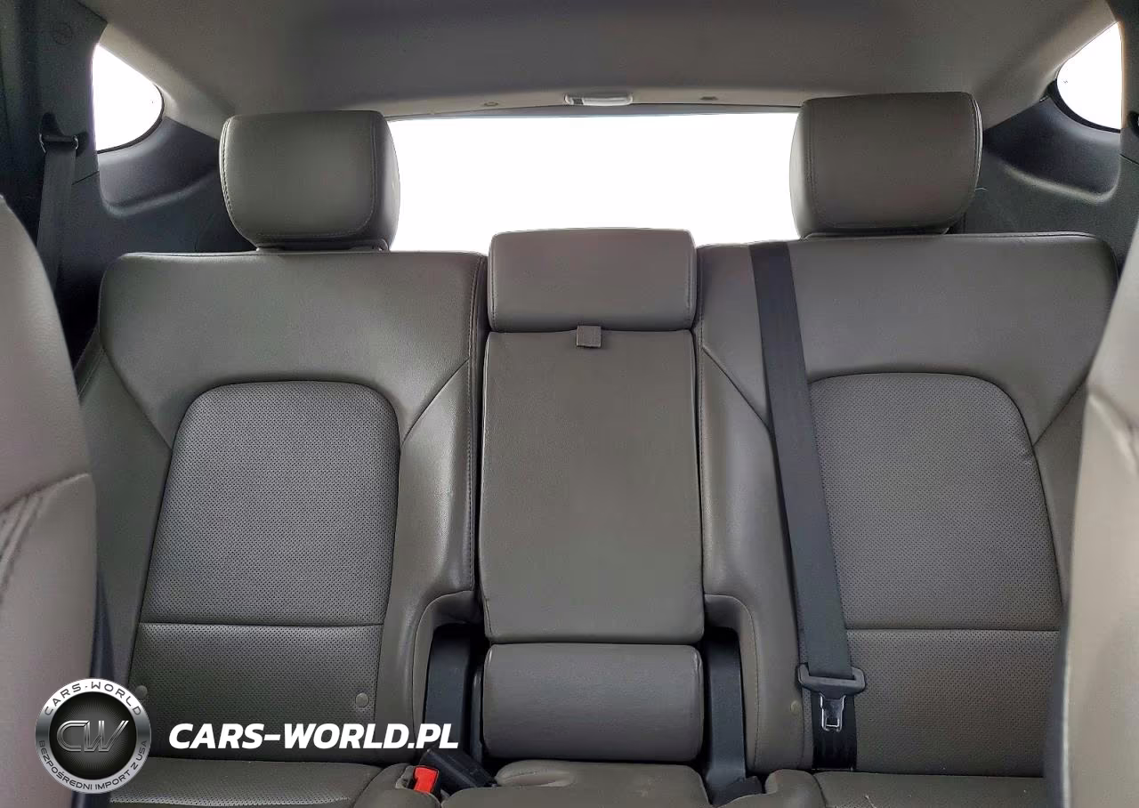 2017 Hyundai Santa Fe Sport 2.4L VIN:5NMZUDLB3HH007665 - 10