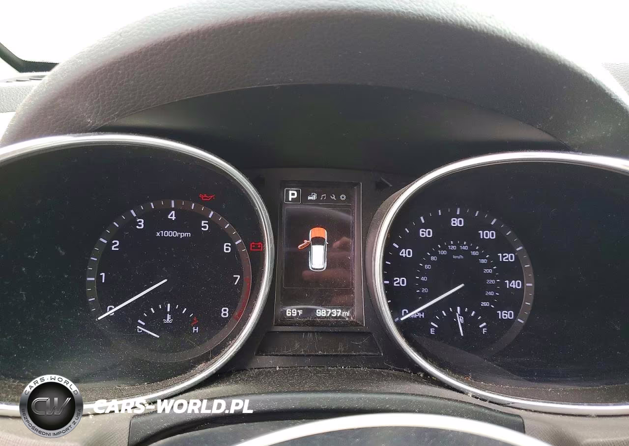 2017 Hyundai Santa Fe Sport 2.4L VIN:5NMZUDLB3HH007665 - 9
