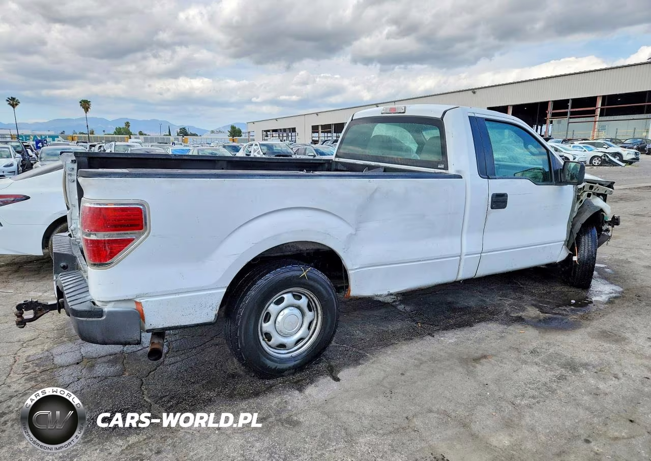 2014 Ford F150 VIN:1FTNF1CT7EKG51217 - 3