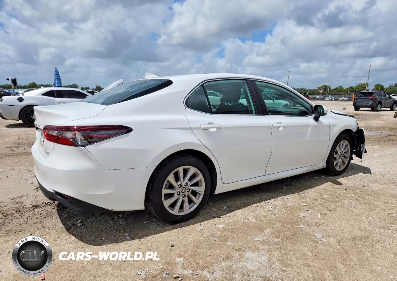 2024 Toyota Camry Le VIN:4T1R11AK4RU905711 - 3