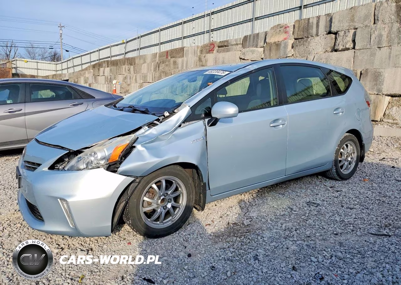2014 Toyota Prius V Three