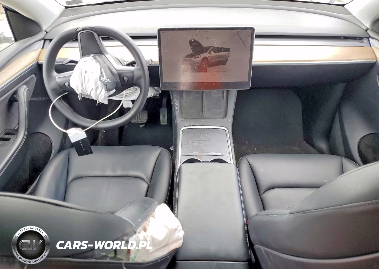 2023 Tesla Model Y VIN:7SAYGDEE3PA051854 - 8